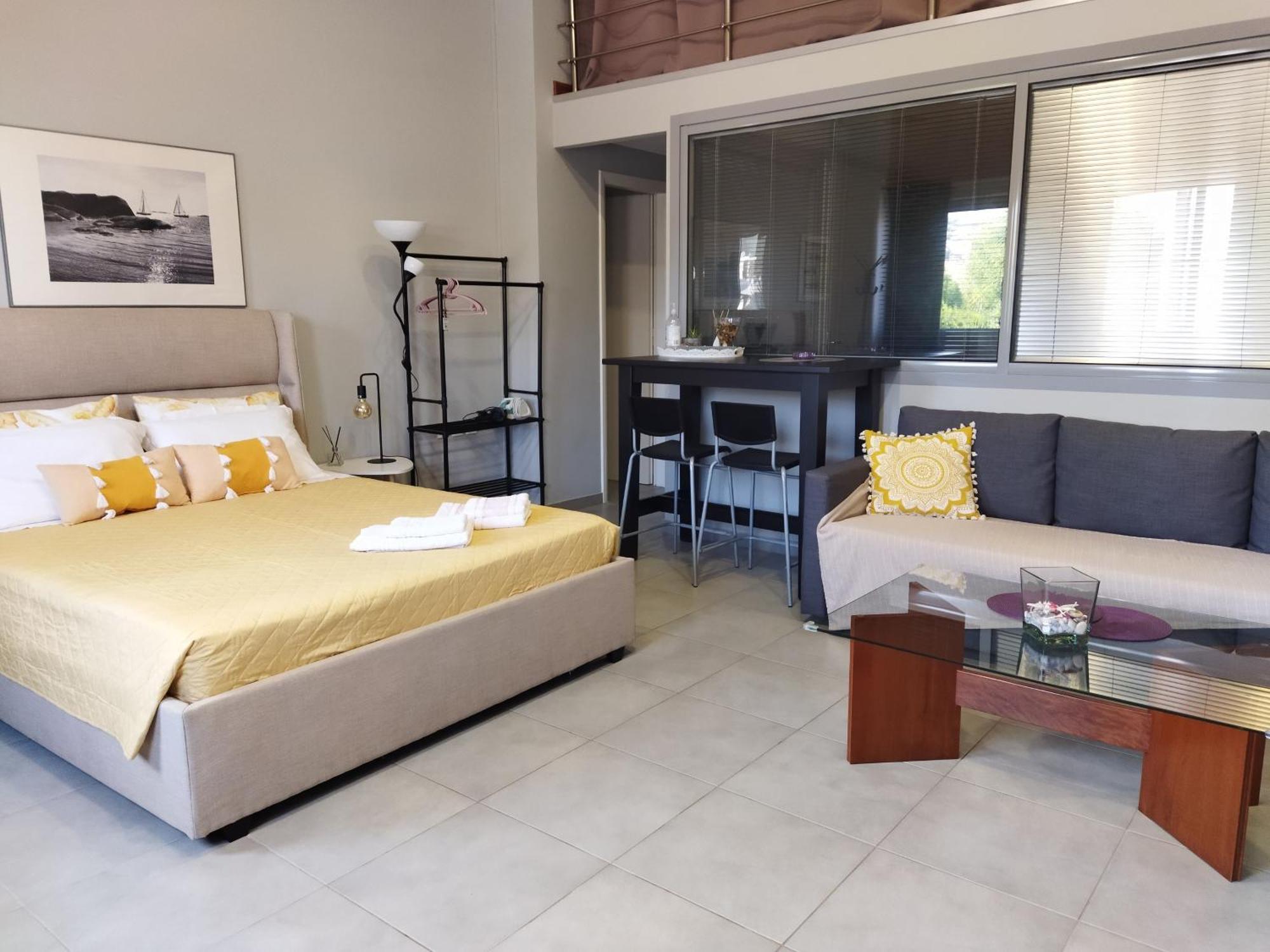 Cozy Apartment Near To The Airport Kouvarás Екстериор снимка