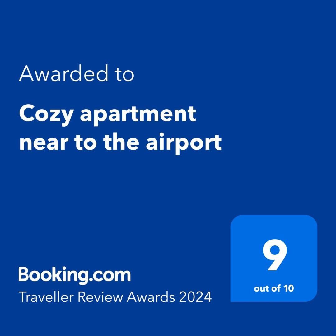 Cozy Apartment Near To The Airport Kouvarás Екстериор снимка
