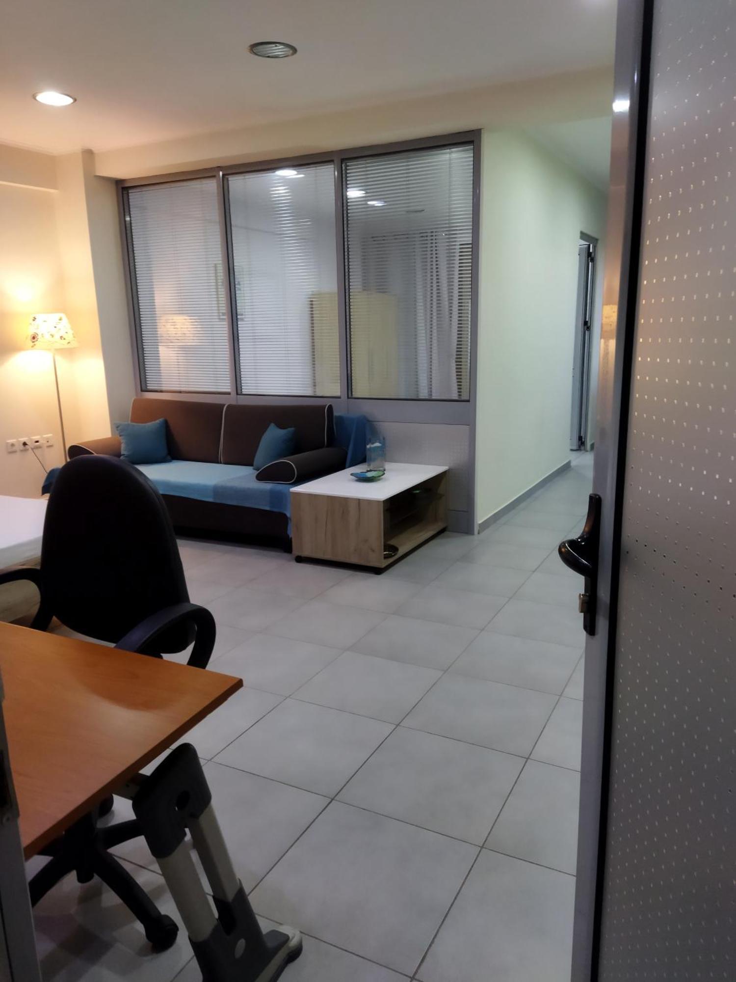 Cozy Apartment Near To The Airport Kouvarás Екстериор снимка