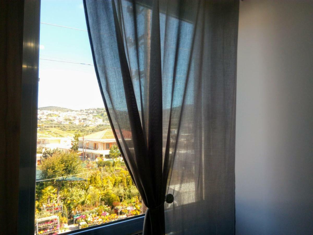 Cozy Apartment Near To The Airport Kouvarás Екстериор снимка